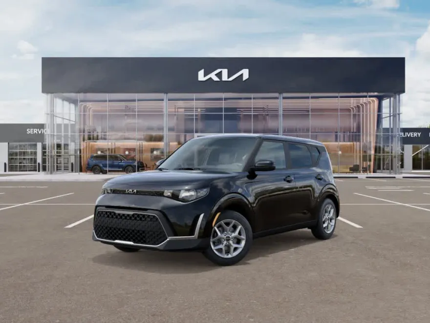 2025 Kia Soul LX photo 1
