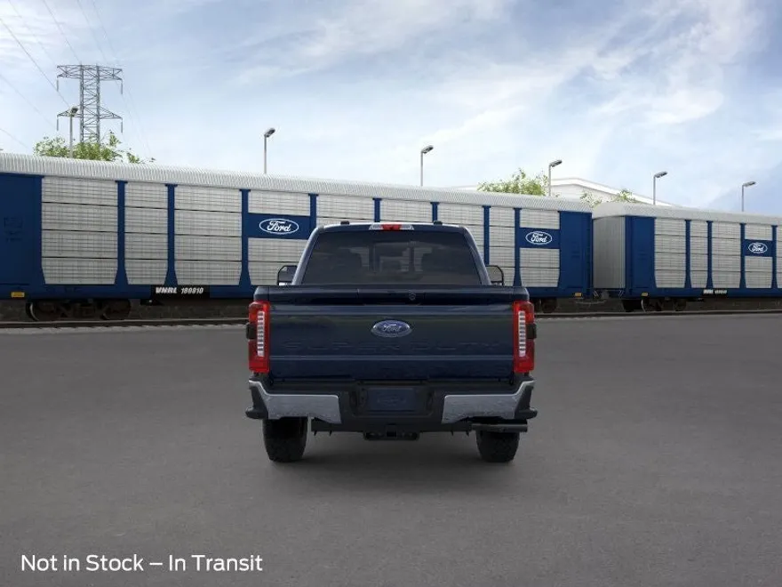 2025 Ford F-250 photo 1