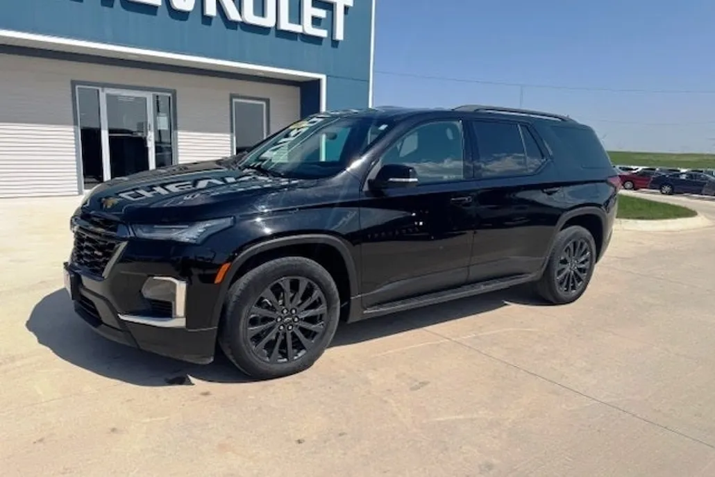 2022 Chevrolet Traverse RS photo 1