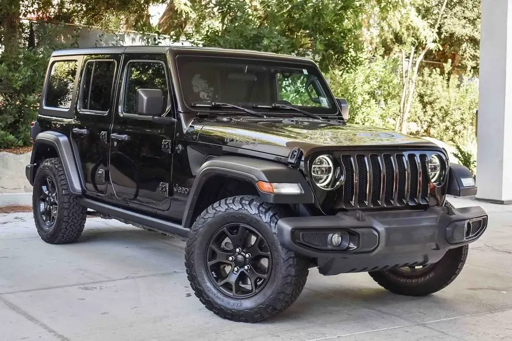 2020 Jeep Wrangler Unlimited Willys photo 1
