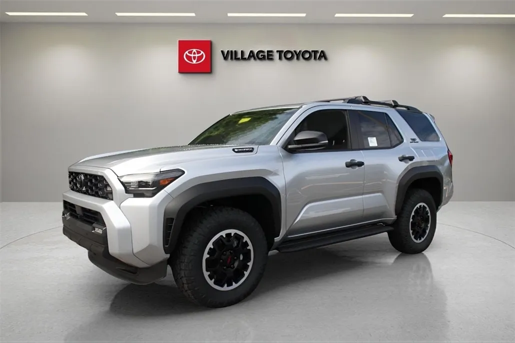 2025 Toyota 4Runner TRD Off-Road photo 1