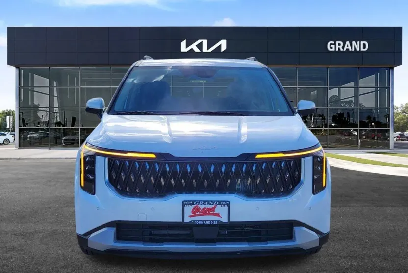 2026 Kia Carnival EX photo 1