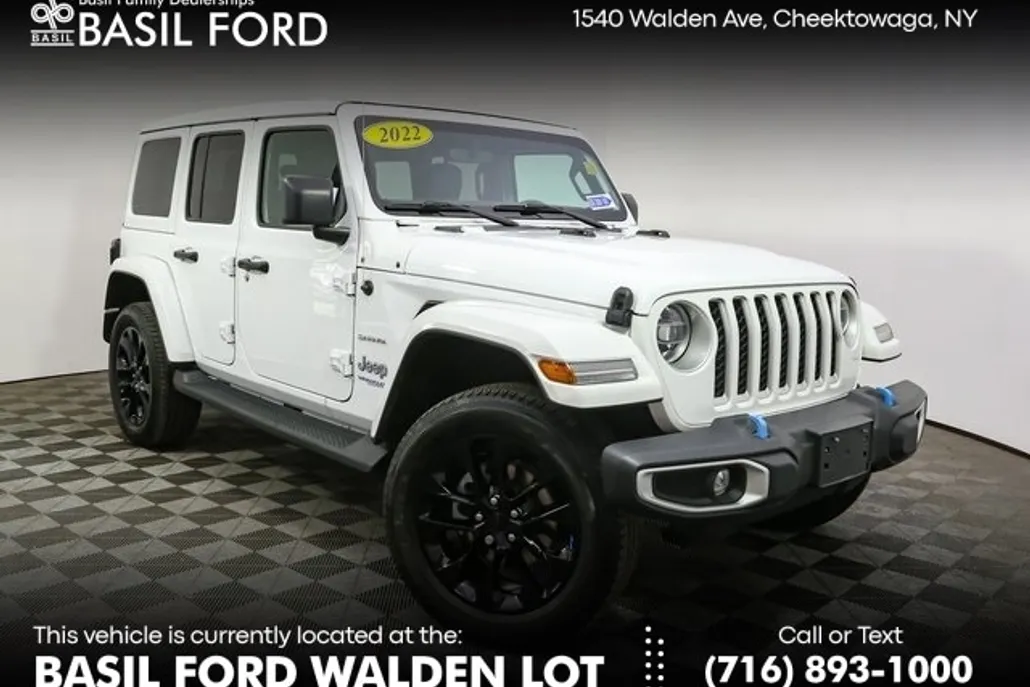 2022 Jeep Wrangler Unlimited Sahara 4xe photo 1
