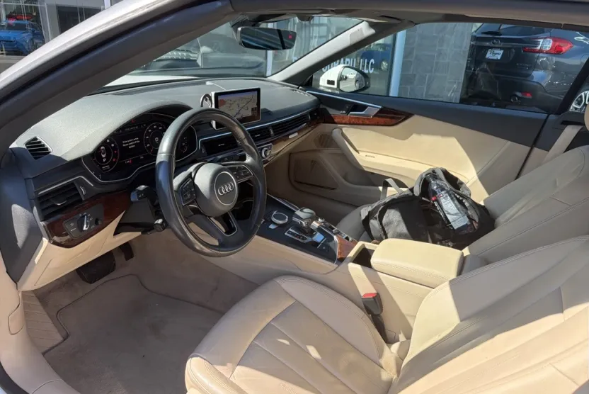 2018 Audi A5 2.0T Premium Plus Quattro photo 1