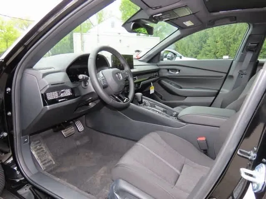 2025 Honda Accord Hybrid Sport photo 1