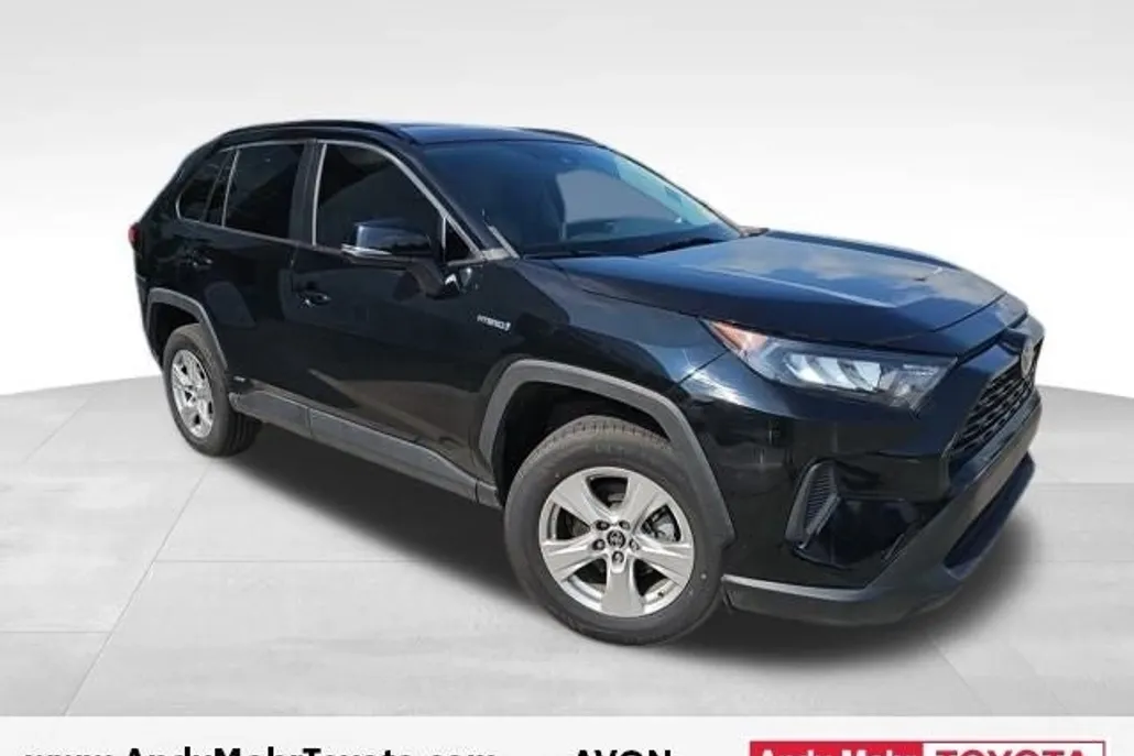 2020 Toyota RAV4 Hybrid LE photo 1