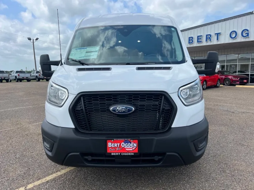 2025 Ford Transit Cargo Van photo 1