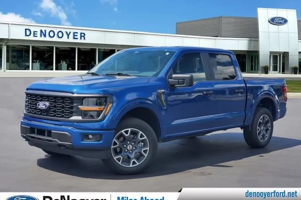 2025 Ford F-150 STX photo 1