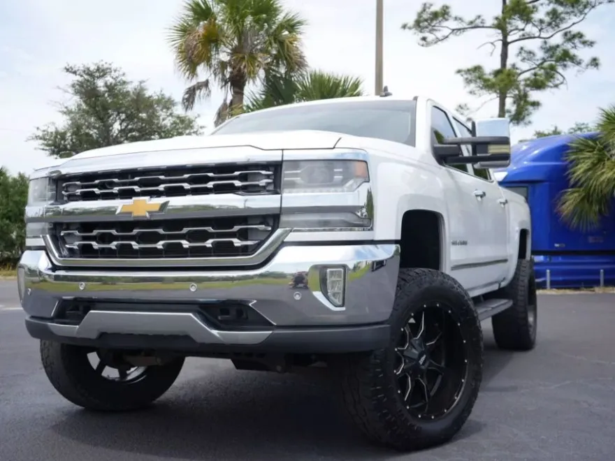 2016 Chevrolet Silverado 1500 LTZ photo 1