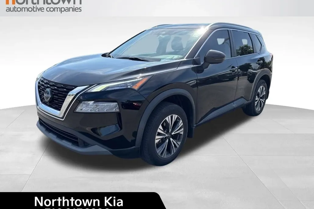 2022 Nissan Rogue SV photo 1