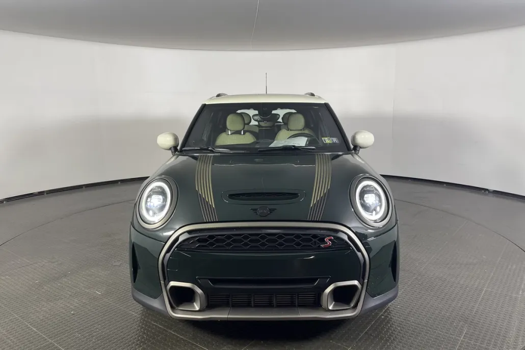 2023 Mini Cooper Hardtop S photo 1
