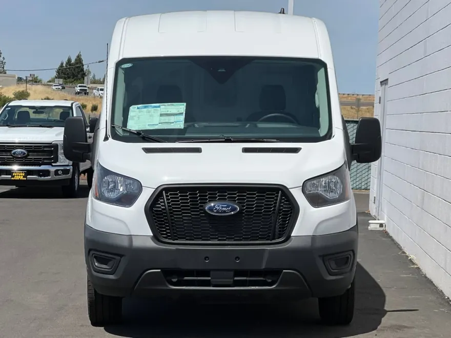 2025 Ford Transit Cargo Van photo 1
