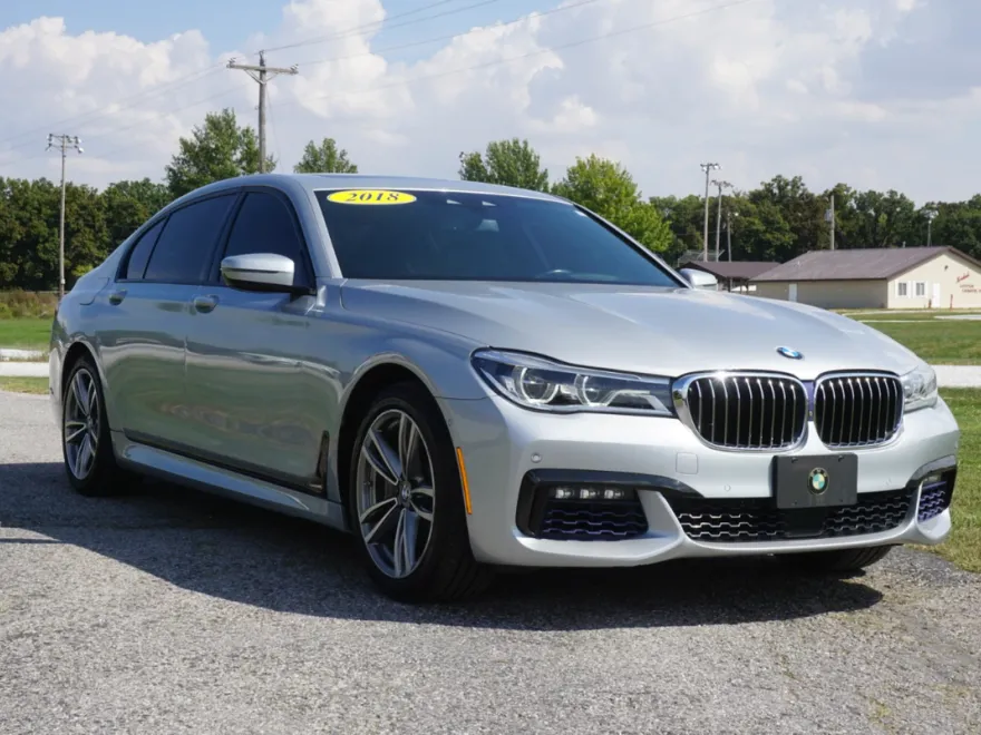 2018 Bmw 750i / B7 photo 1