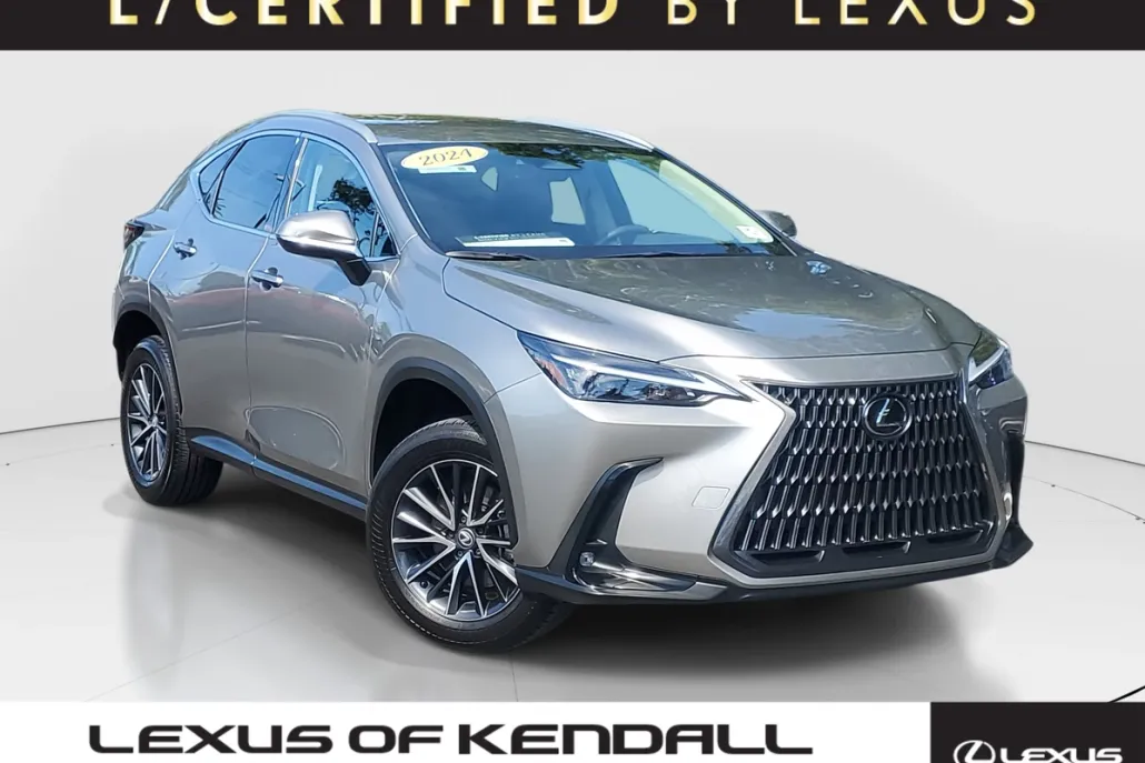 2024 Lexus NX 250 photo 1