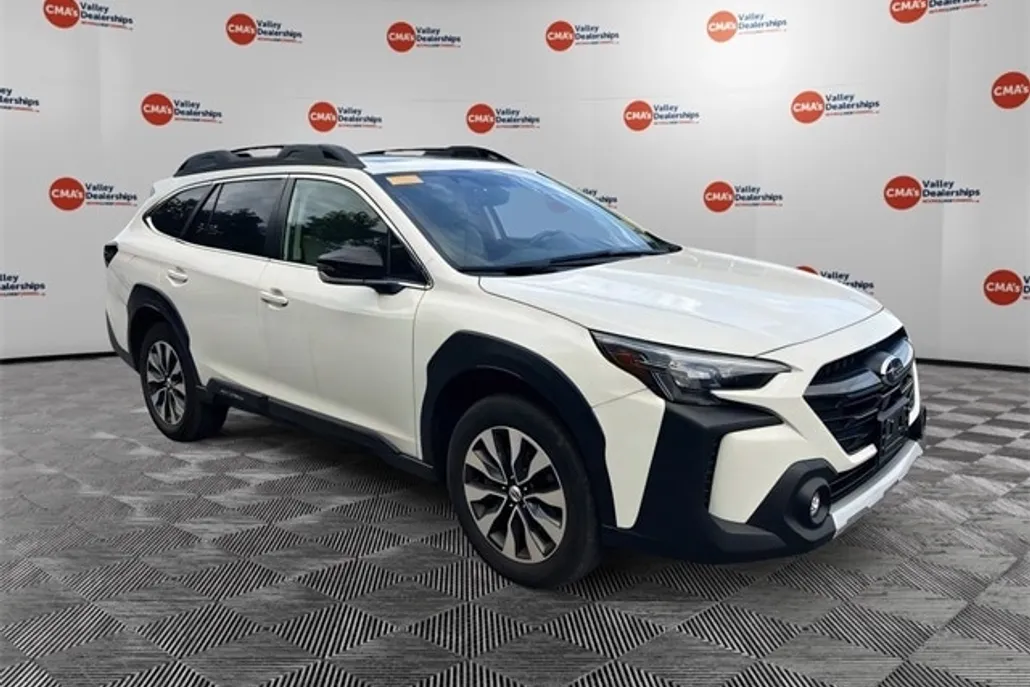 2023 Subaru Outback Limited photo 1
