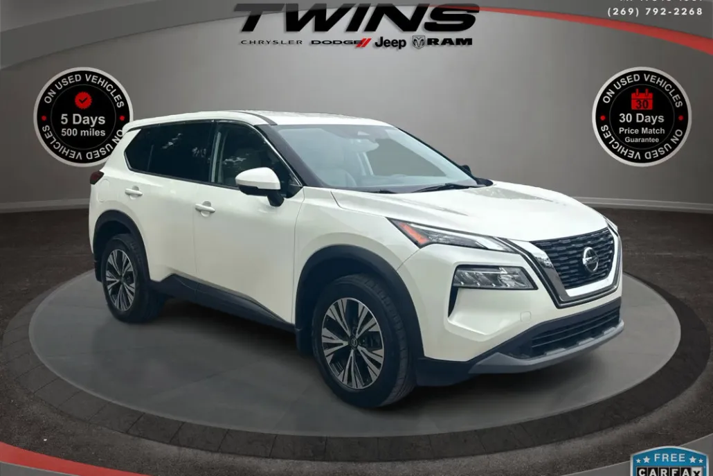 2021 Nissan Rogue SV photo 1