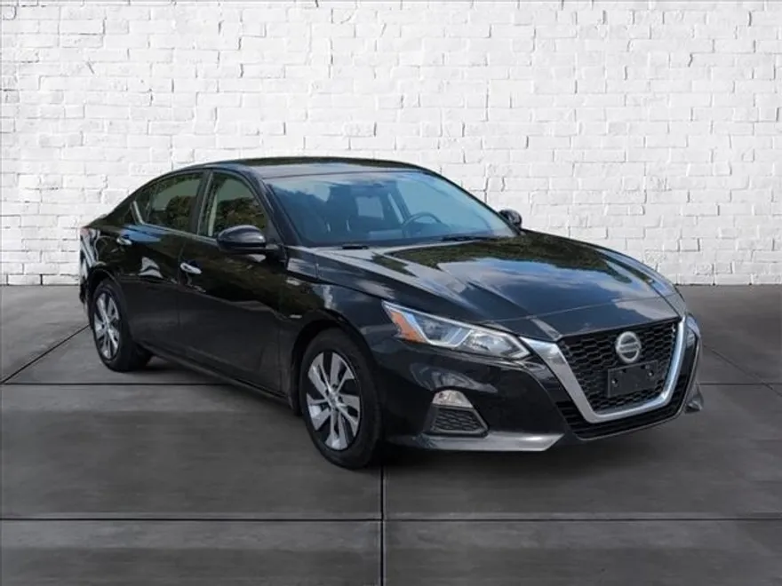 2020 Nissan Altima 2.5 S photo 1