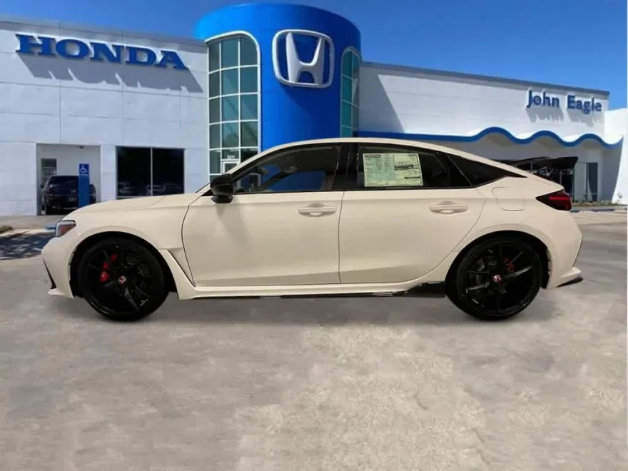 2025 Honda Civic Type R photo 1