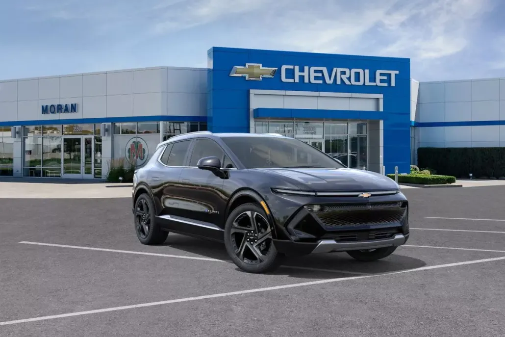 2025 Chevrolet Equinox EV 1LT photo 1