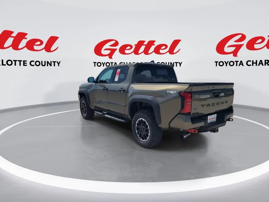 2025 Toyota Tacoma TRD Off-Road Double Cab photo 1
