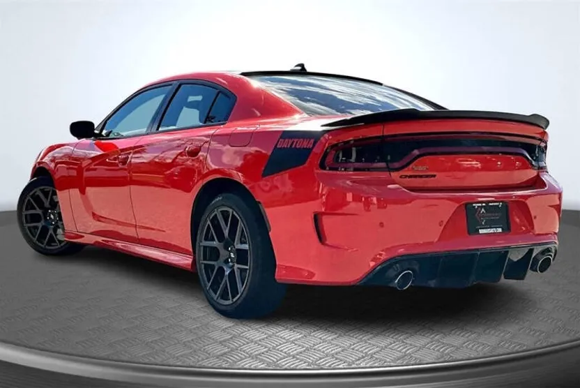 2017 Dodge Charger R/T Daytona photo 1