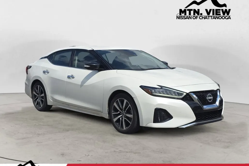 2023 Nissan Maxima SV photo 1