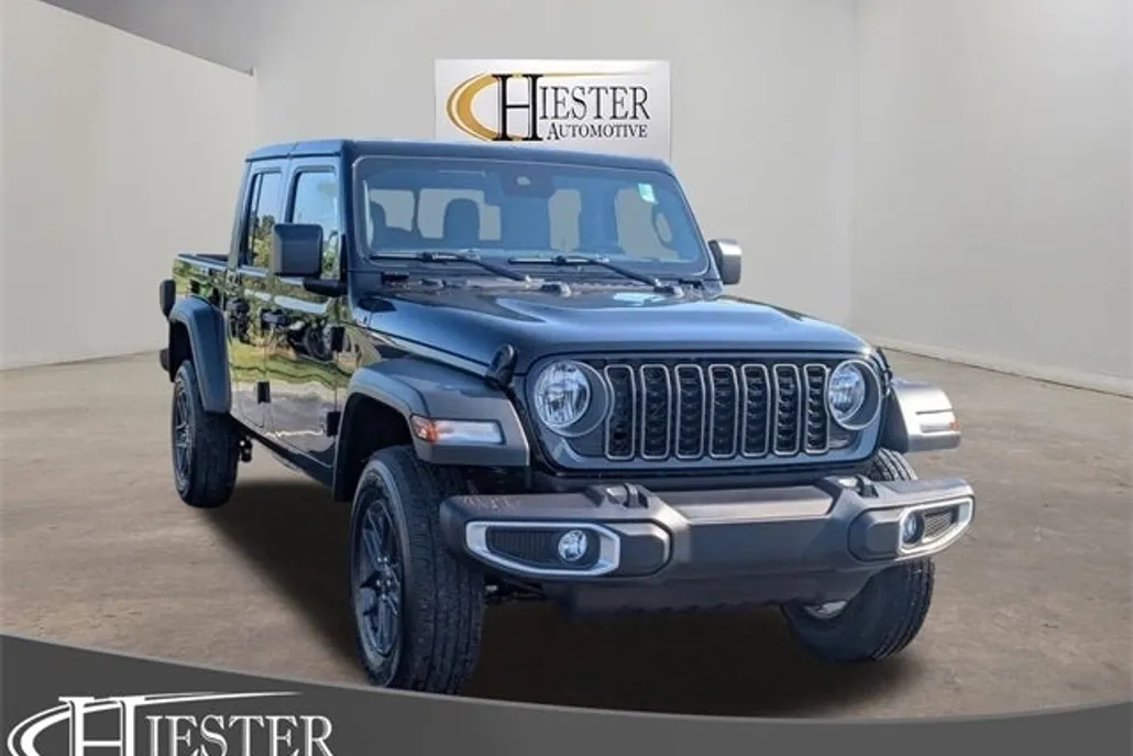 2025 Jeep Gladiator Sport S photo 1