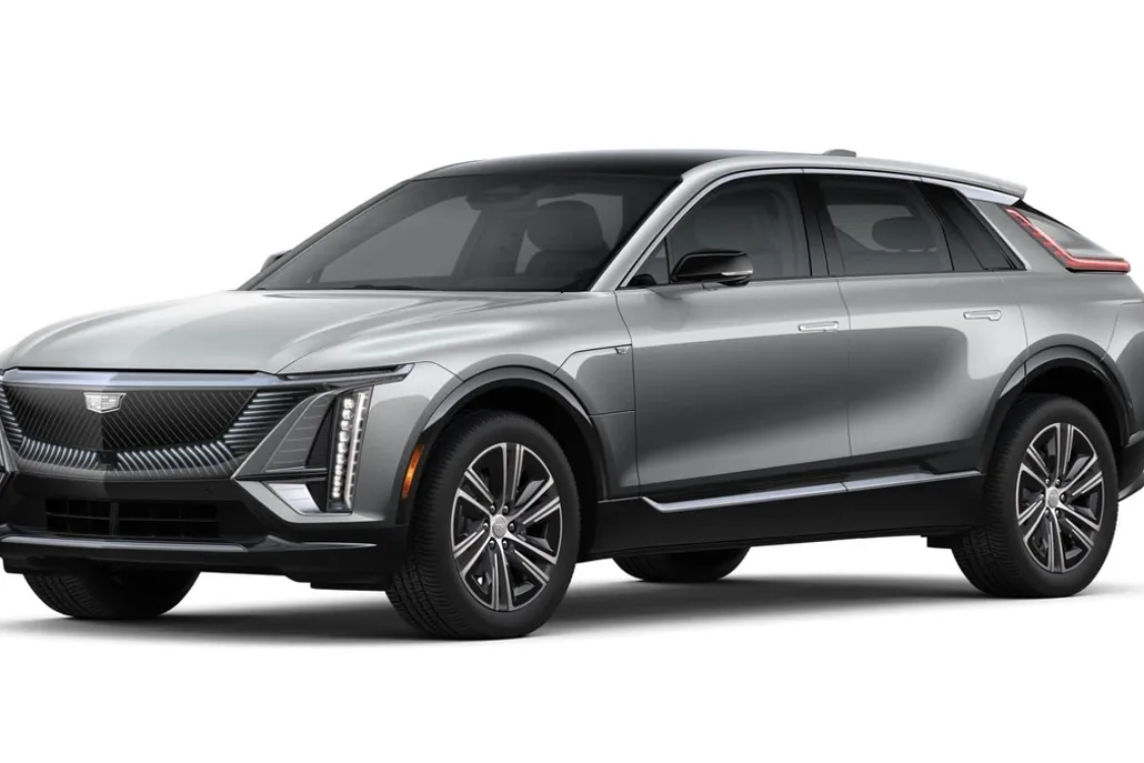 2025 Cadillac Lyriq Luxury photo 1