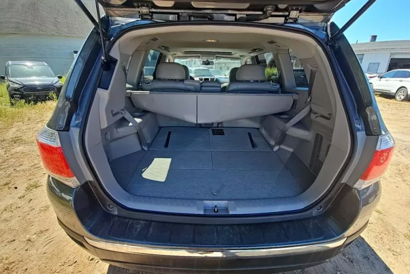 2012 Toyota Highlander Base Hybrid photo 1