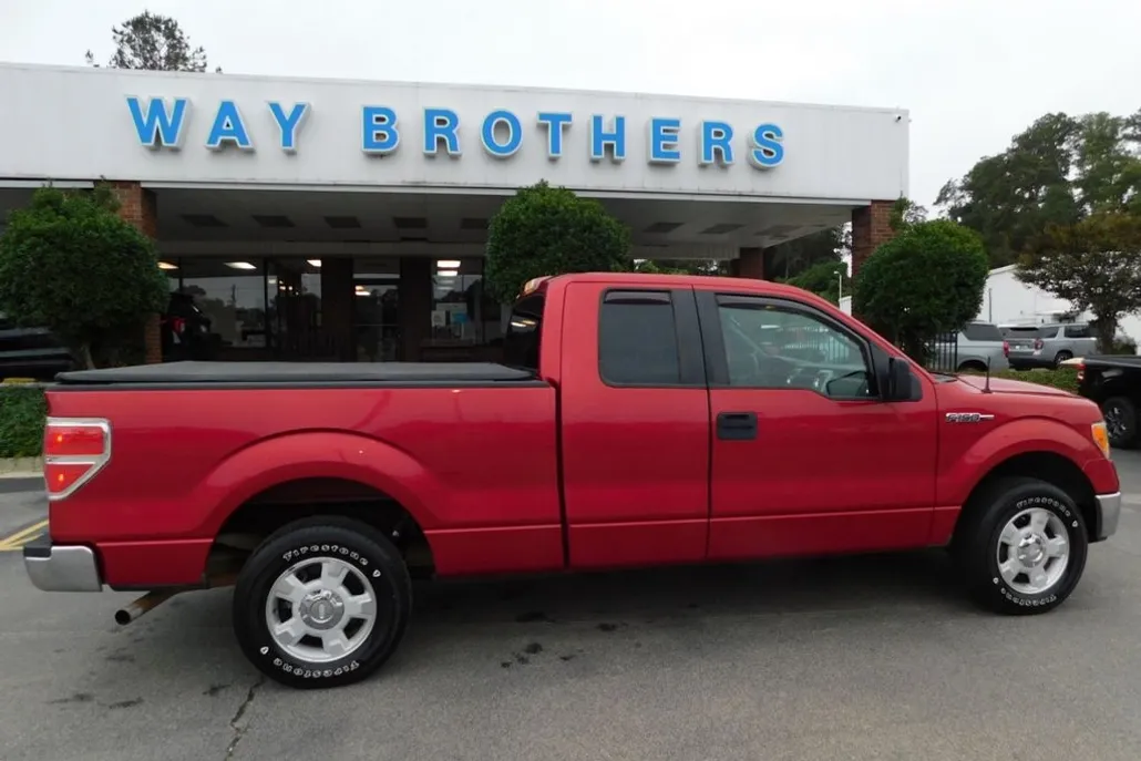 2012 Ford F-150 XLT photo 1