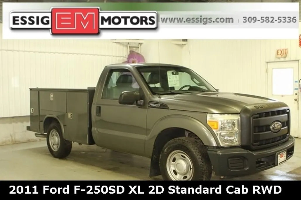 2011 Ford F-250 XL photo 1
