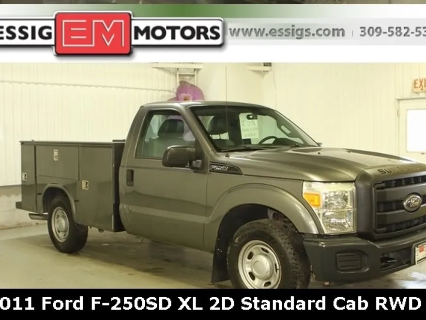2011 Ford F-250 XL photo 1