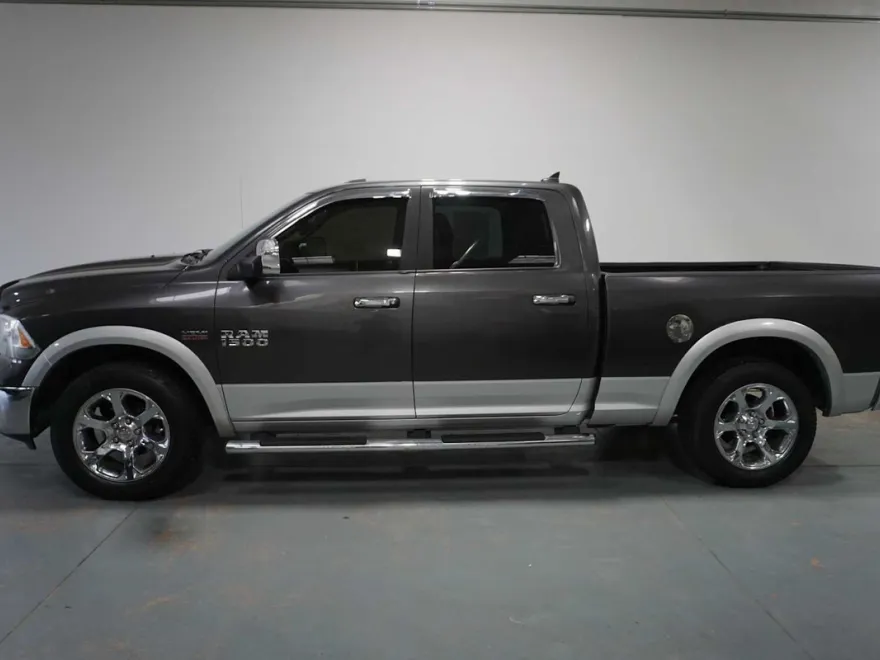 2014 Ram 1500 Laramie photo 1