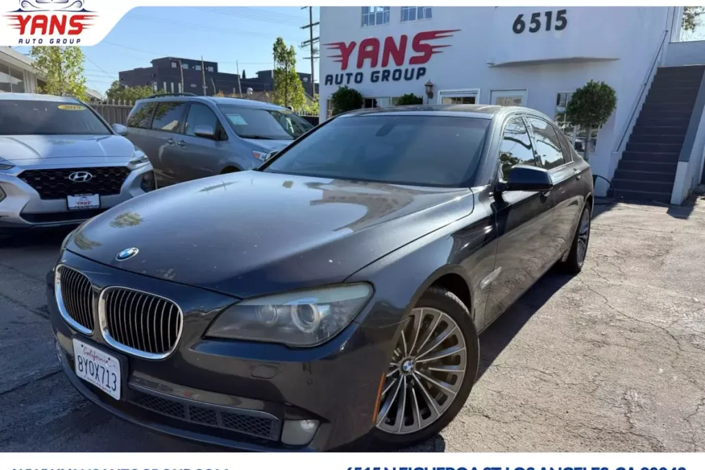 2011 Bmw 750Li 7-Series photo 1