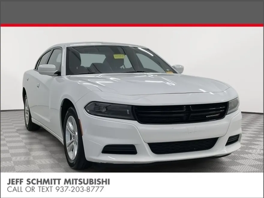 2022 Dodge Charger SXT photo 1