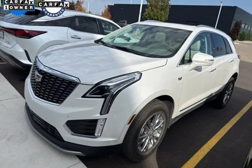 2023 Cadillac XT5 Premium Luxury photo 1