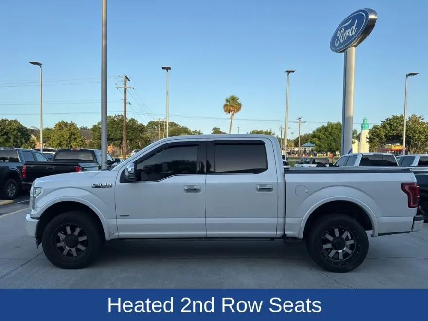 2017 Ford F-150 Platinum photo 1