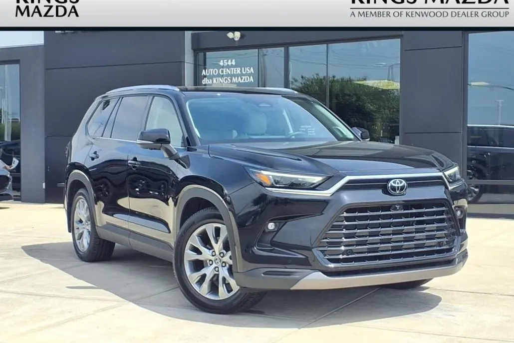 2024 Toyota Grand Highlander Limited photo 1