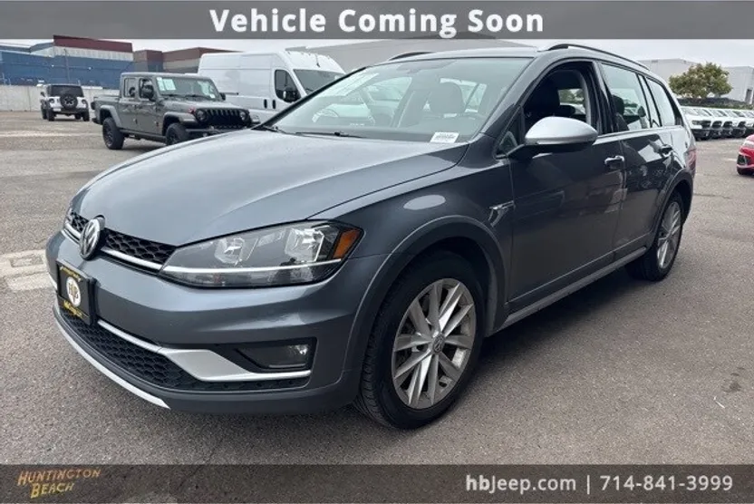 2019 Volkswagen Golf Alltrack photo 1