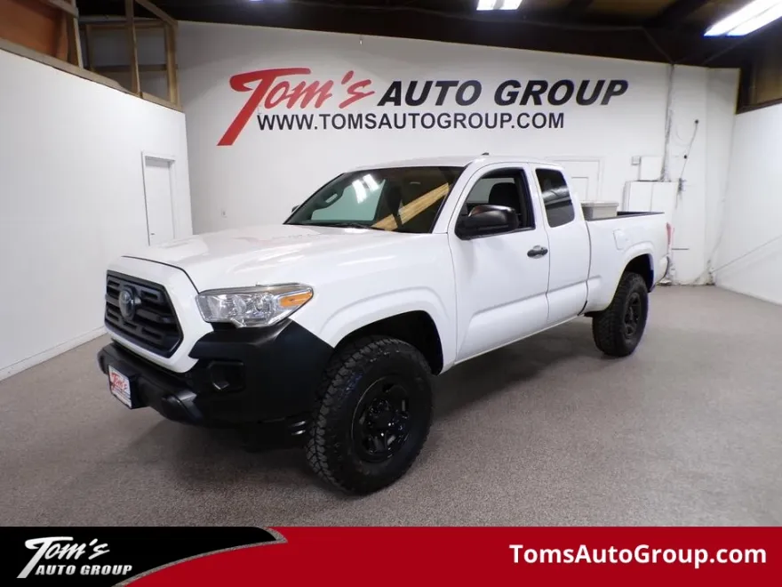 2019 Toyota Tacoma SR photo 1
