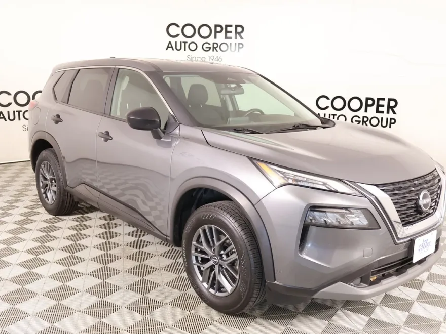 2023 Nissan Rogue S photo 1