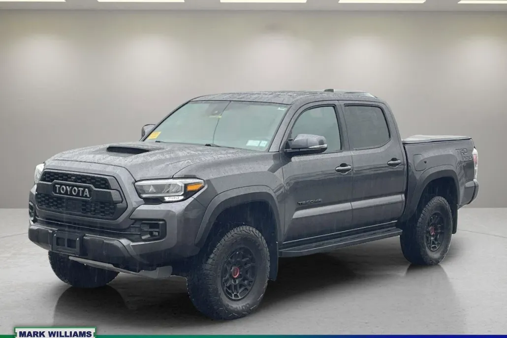 2023 Toyota Tacoma TRD Pro V6 photo 1