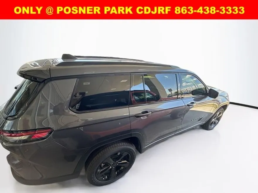 2025 Jeep Grand Cherokee Altitude photo 1