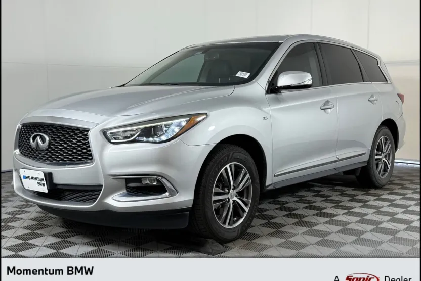 2017 Infiniti QX60 photo 1