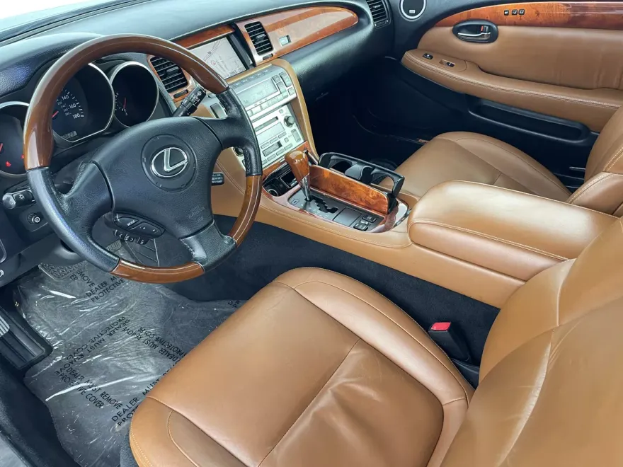 2004 Lexus SC 430 photo 1