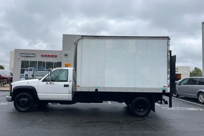 1999 Gmc Sierra 3500 photo 1