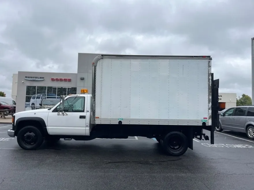 1999 Gmc Sierra 3500 photo 1