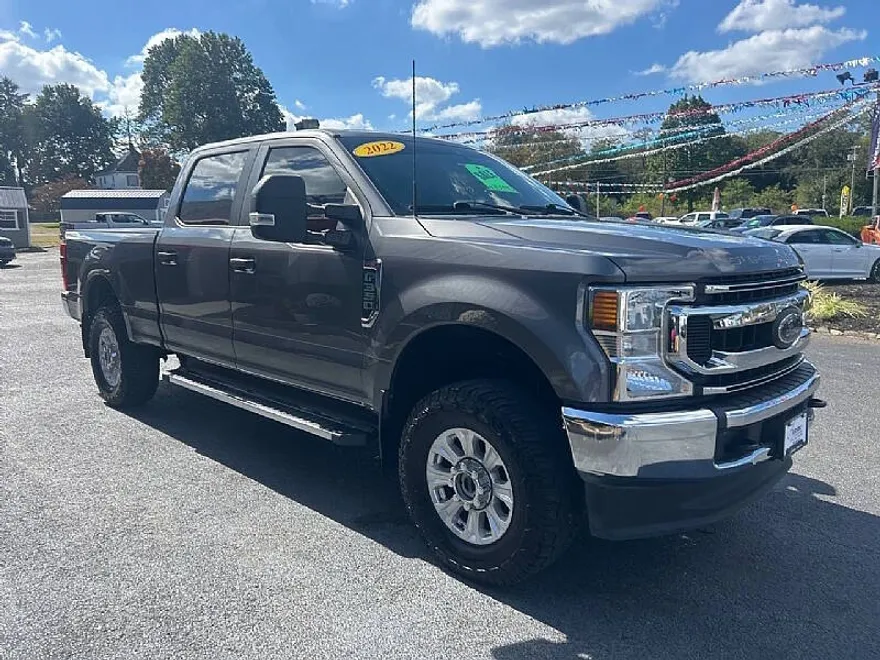 2022 Ford F-350 XL photo 1