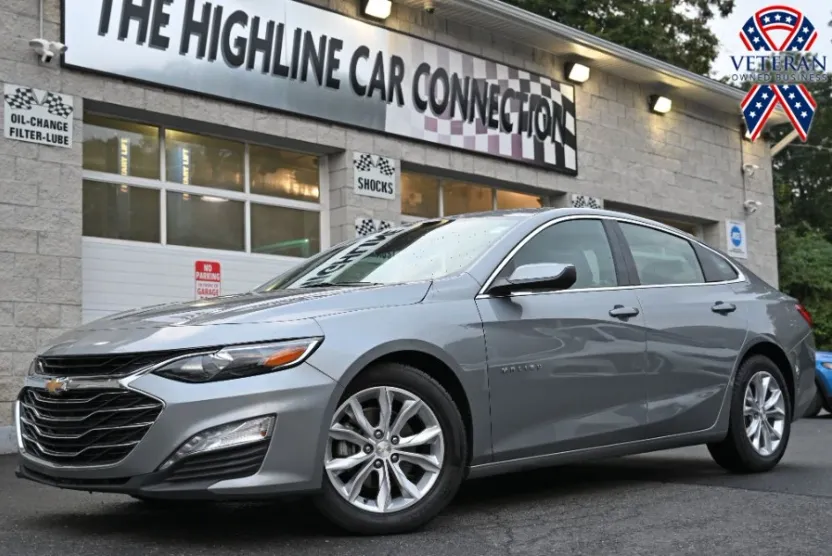 2023 Chevrolet Malibu 1LT photo 1