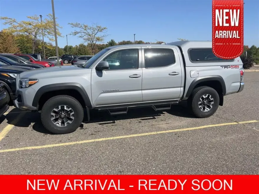 2020 Toyota Tacoma TRD photo 1